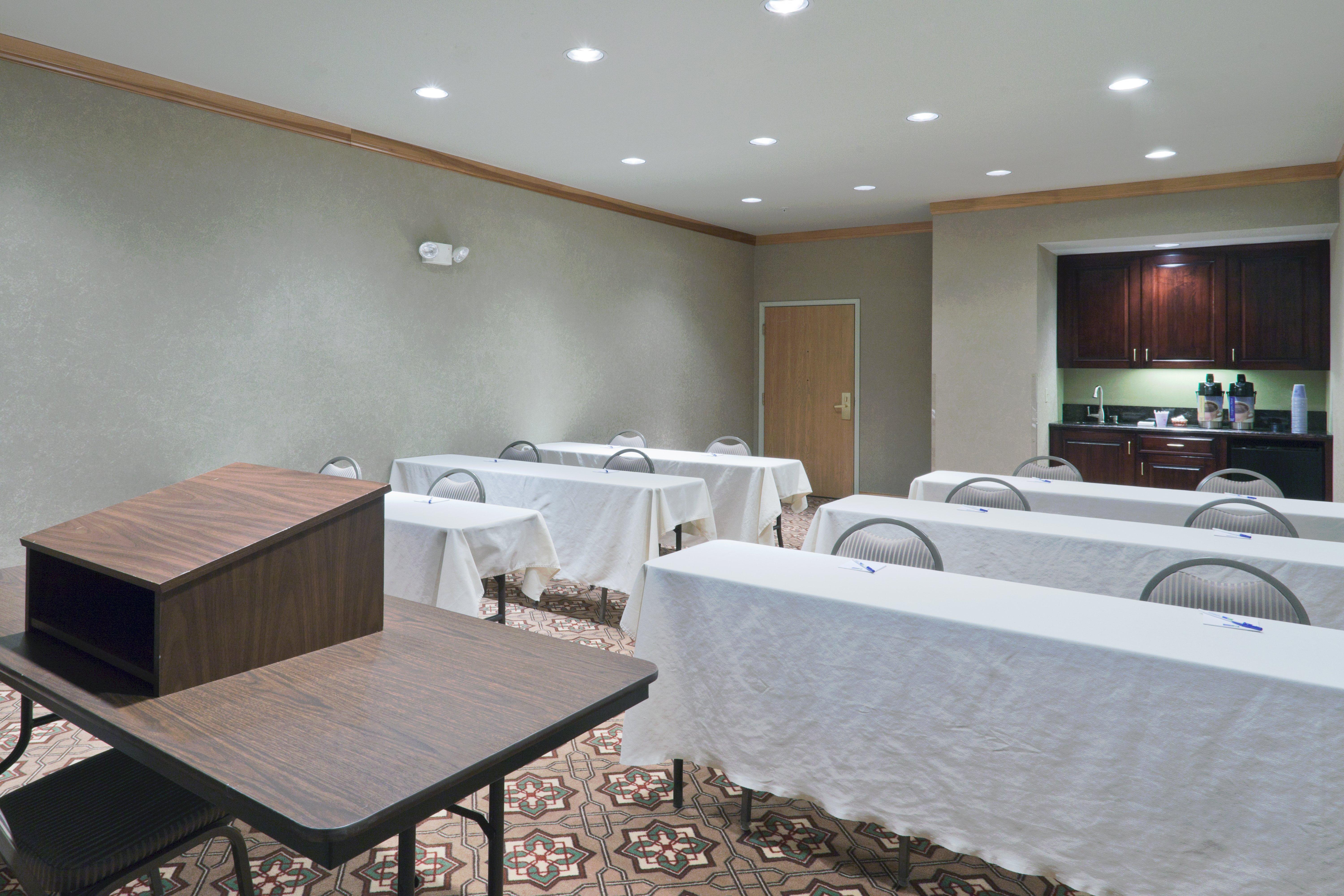 Holiday Inn Express Greensburg By Ihg Luaran gambar