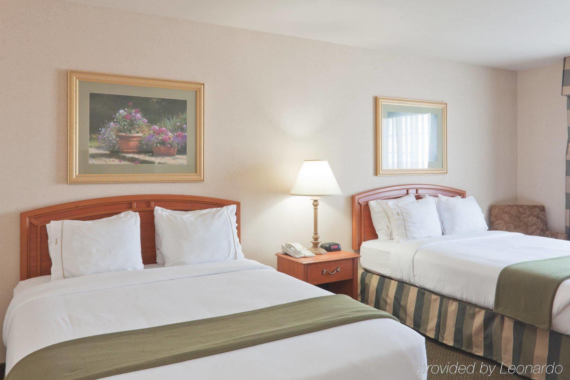 Holiday Inn Express Greensburg By Ihg Bilik gambar